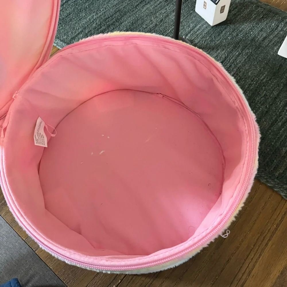 Tie dye kitty fuzzy round bag container